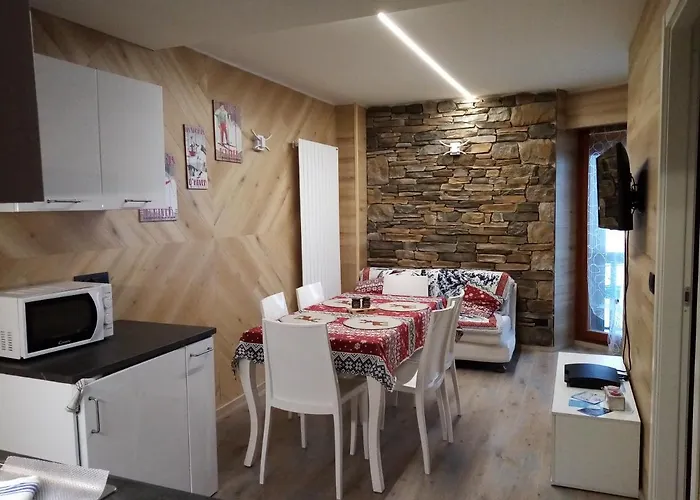 Le Stelle 1400 - Cabanaira Apartment *